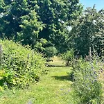 Appartement Entre Vignes Et Foret Avec Vue Sur La Vallee Cursan
