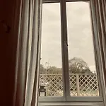 Entre Vignes Et Foret Avec Vue Sur La Vallee Appartement