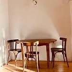 Appartement Entre Vignes Et Foret Avec Vue Sur La Vallee Cursan